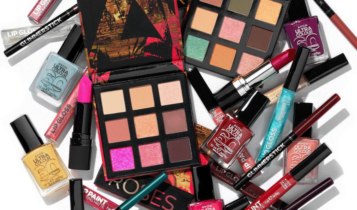 ULTRA COLOUR MAKE-UP. EXPRESS EVERY SIDE OF YOU.