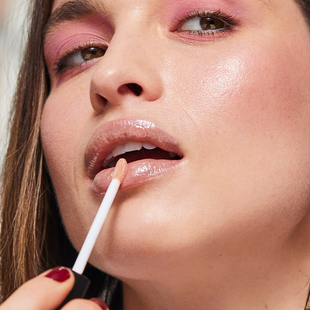ULTRA MATTE LIP OR GLOSS MODEL